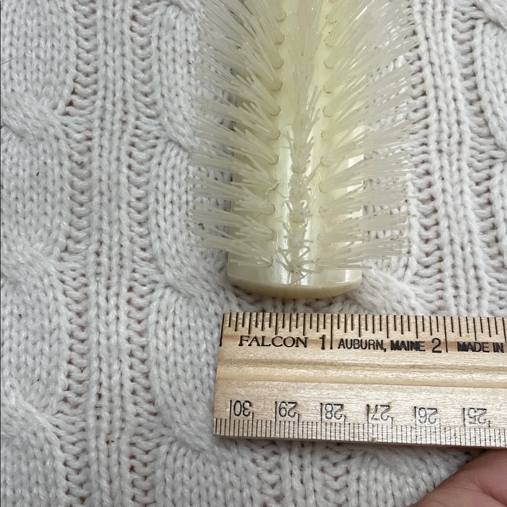 VTG Lady Catherine hairbrush by Stanley ergonomic handle 5 rows nylon bristles